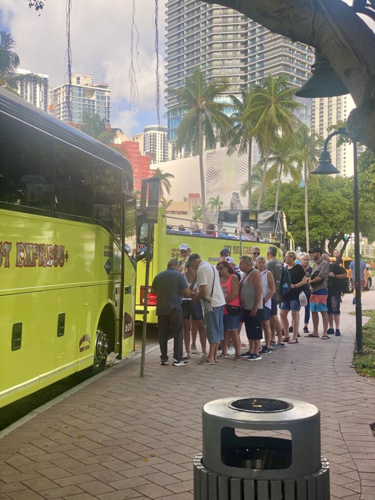 Sightseeingbus in Miami