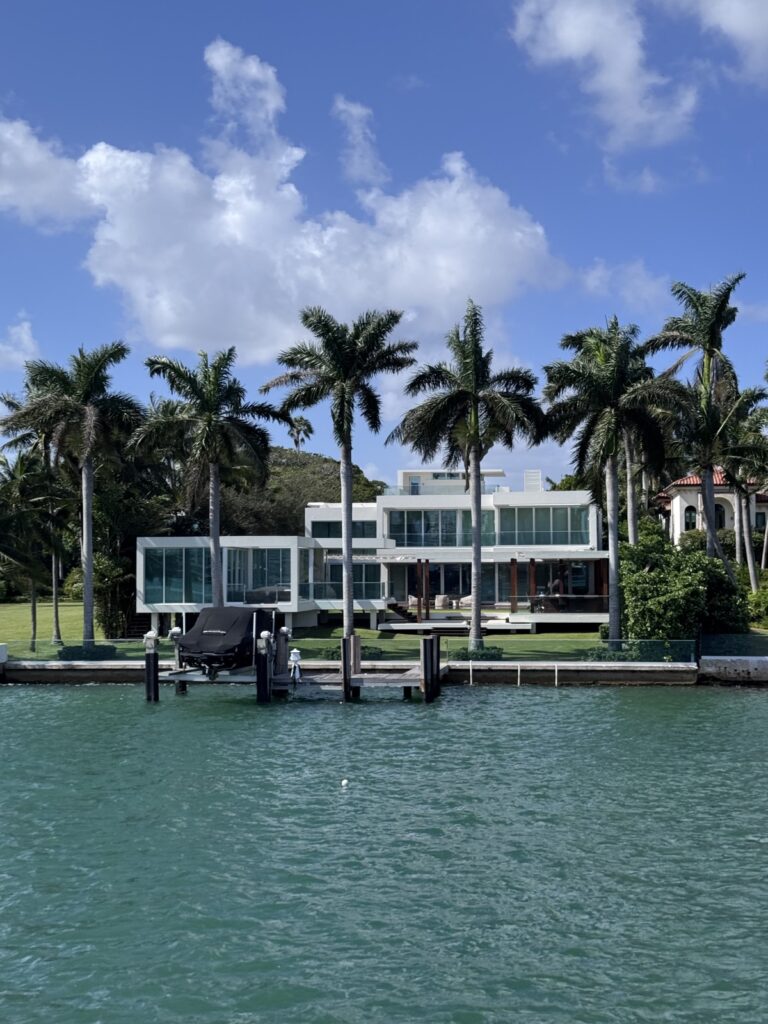 Villa in Miami