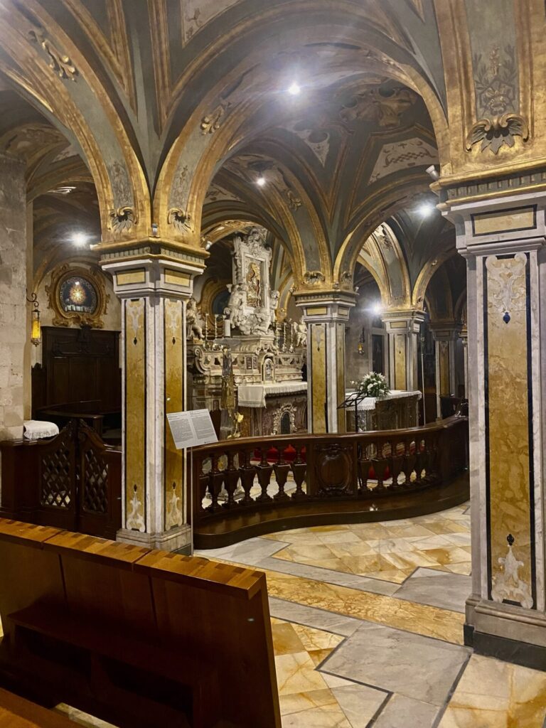 Krypta in Kathedrale von San Sabino in Bari