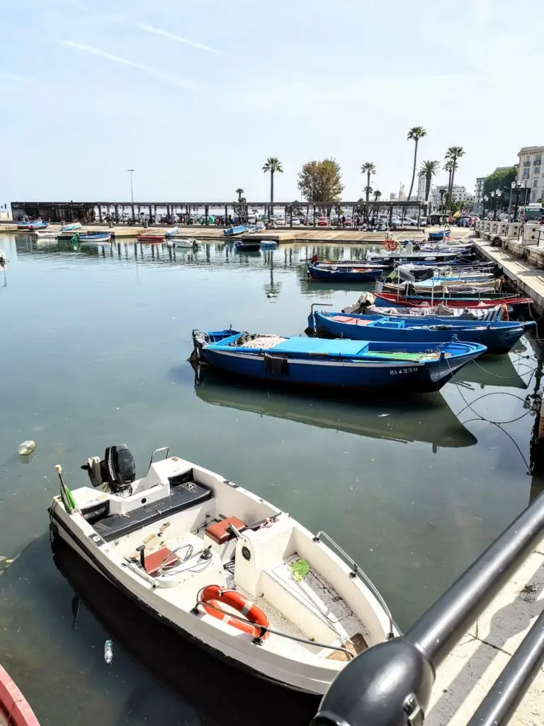 Fischerhafen Mole San Nicola in Bari