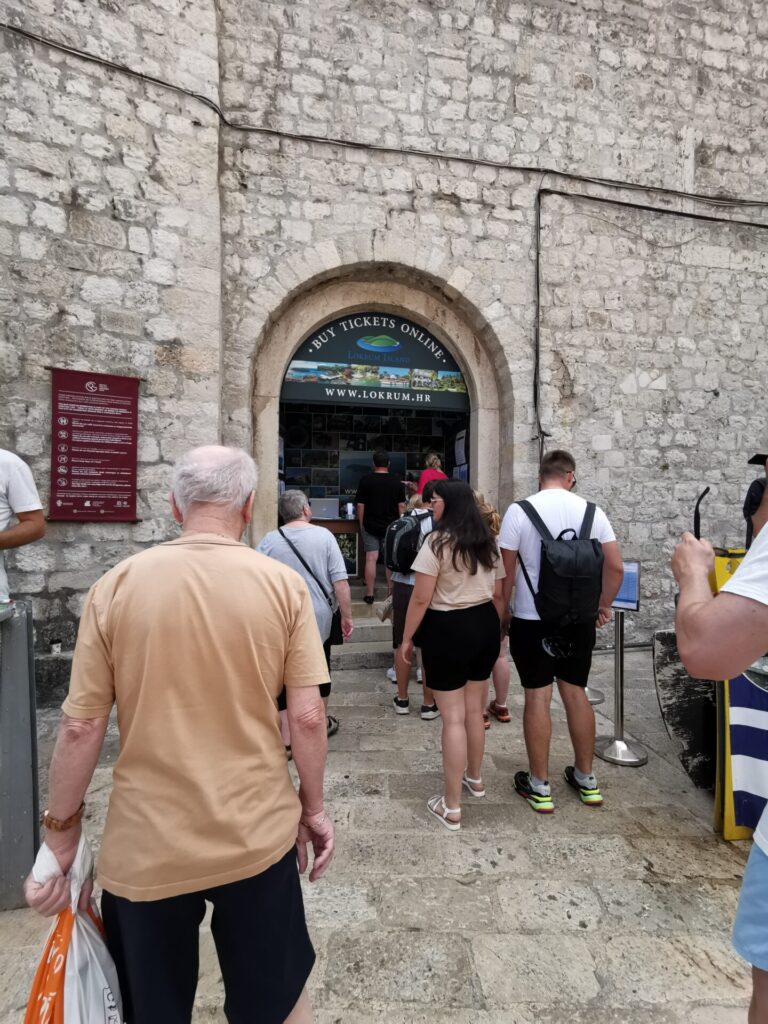 Eingang für Ticketkauf Bootstouren in Dubrovnik