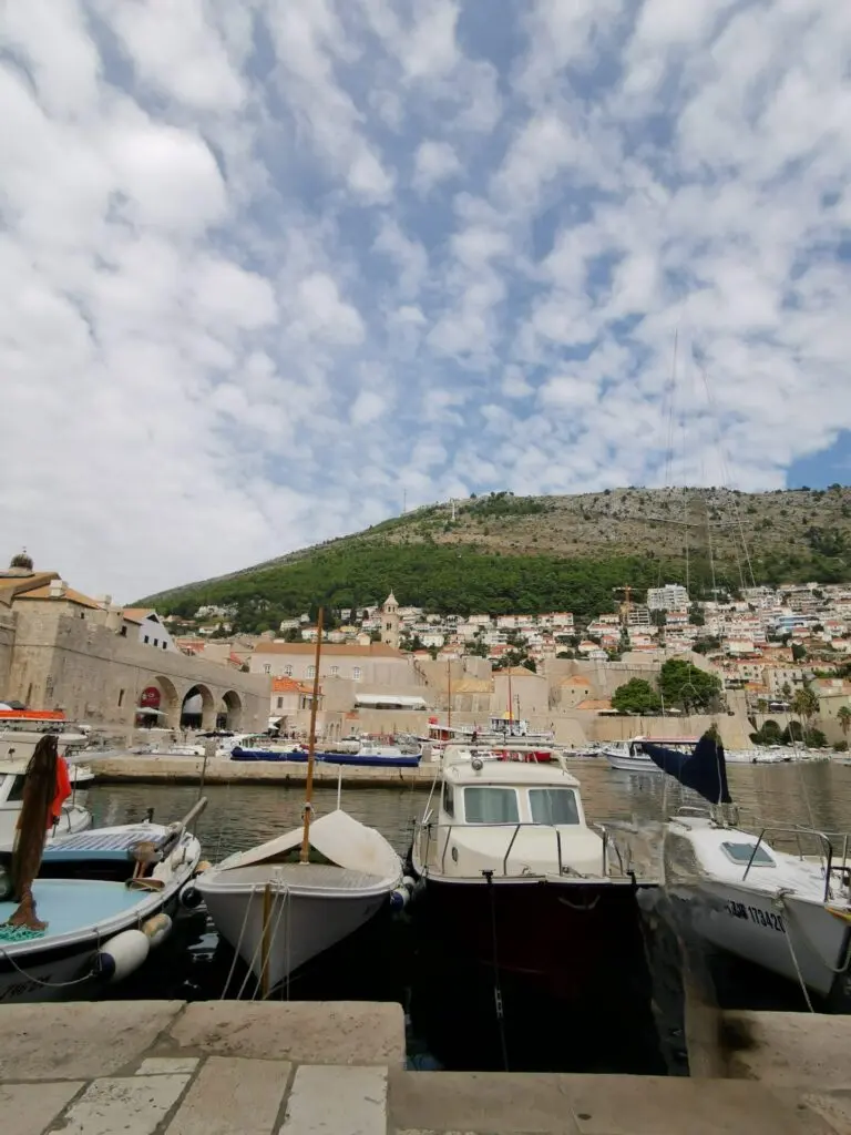 Boote am alten Stadt - Hafen von Dubrovnik