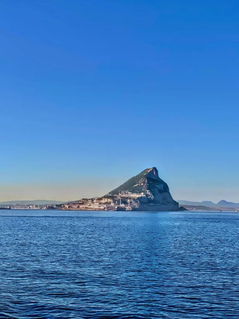 Blick auf die Insel Gibraltar 