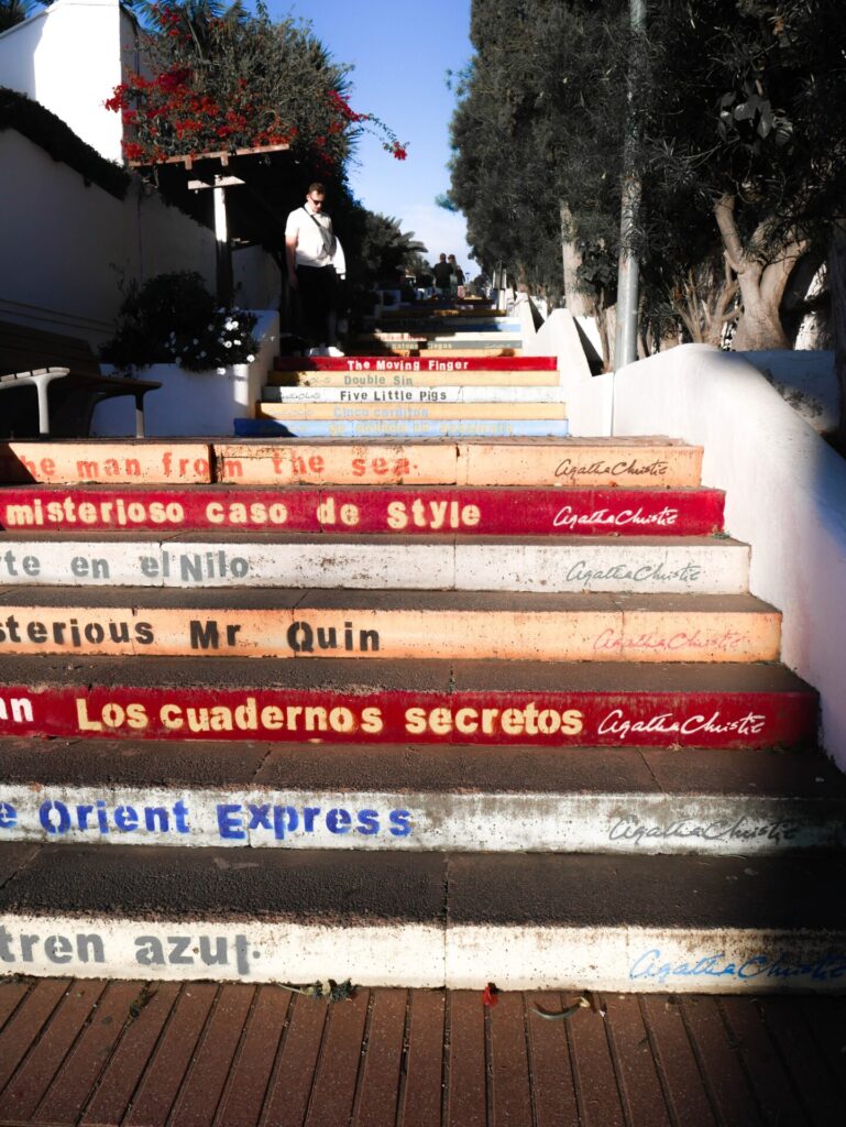 Bunte Treppe in Puerto de la Cruz auf Teneriffa 
