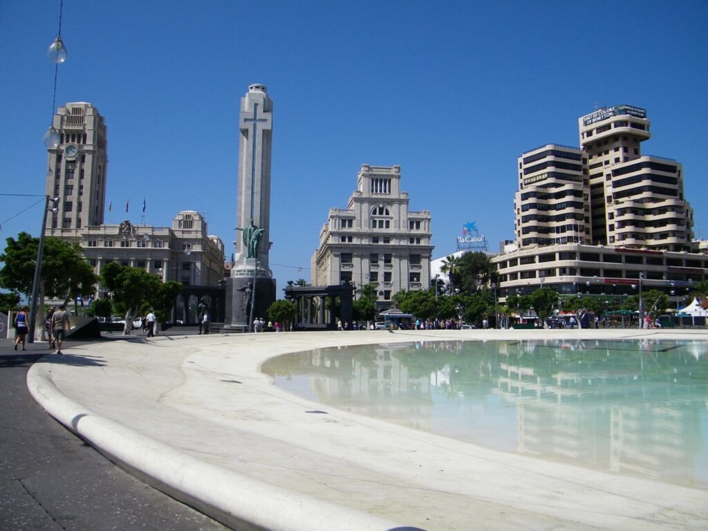 Plaza de España in Santa Cruz