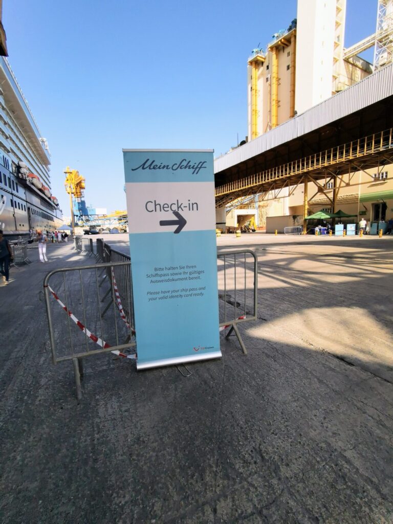 Check-in Mein Schiff