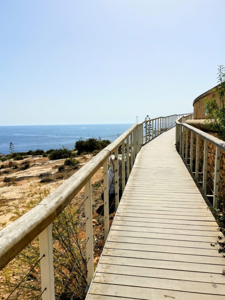 Steg zur Aussichtsplattform Blaue Grotte - Blue Grotto in Malta