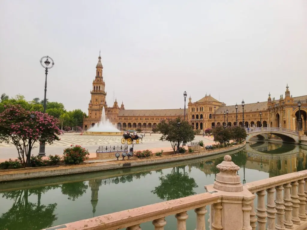 Stadtplatz im Sevilla