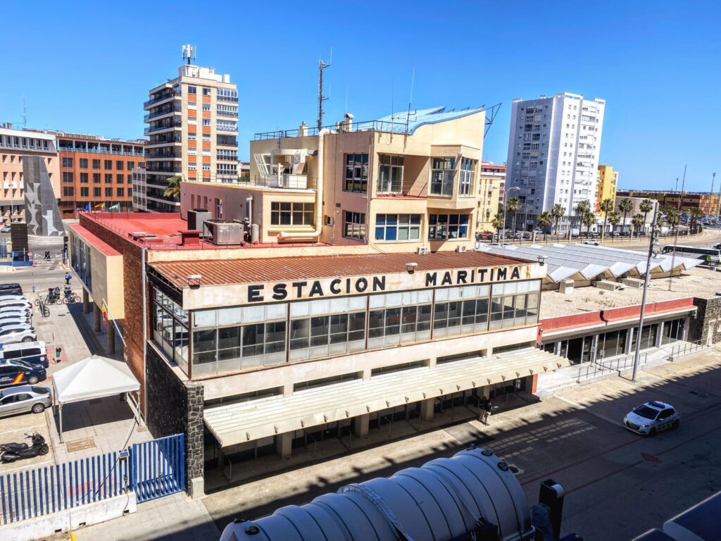Hafengelände Cadiz