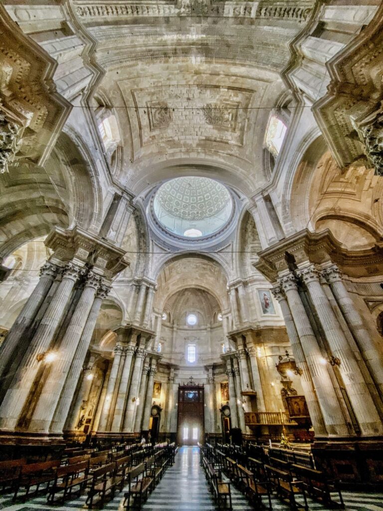 Mittelmeer Spanien Cadiz Zentrum Kathedrale Kirche View Palme