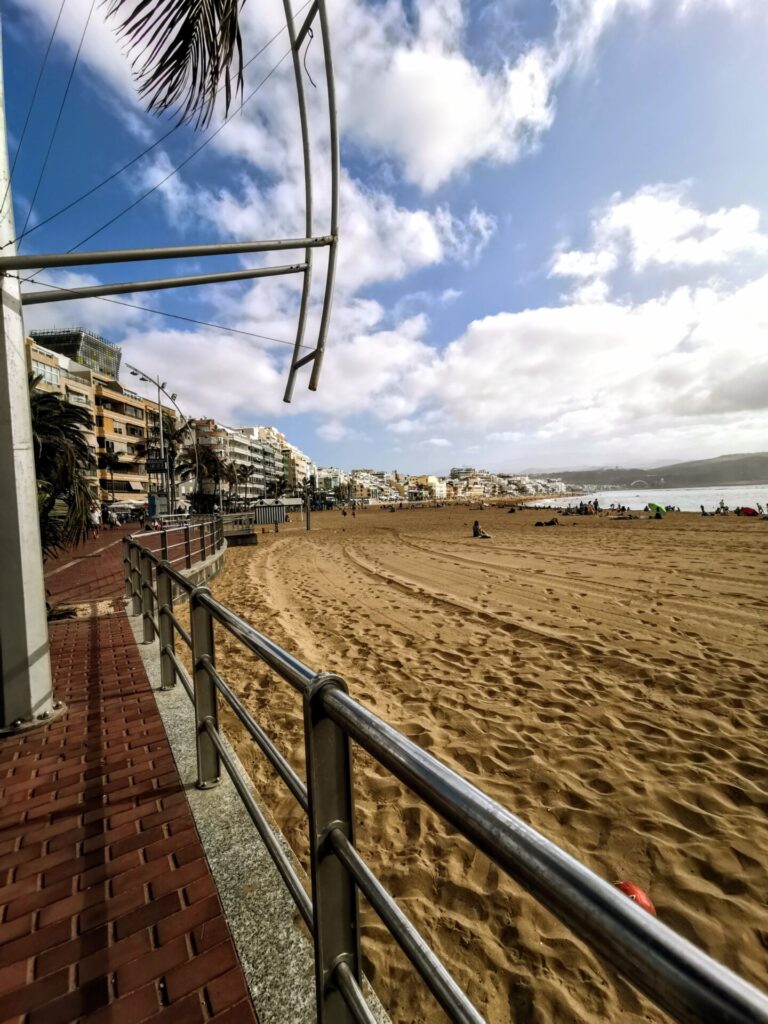 Playa de las Canteras in Gran Canaria Las Palmas Santa Catalina 