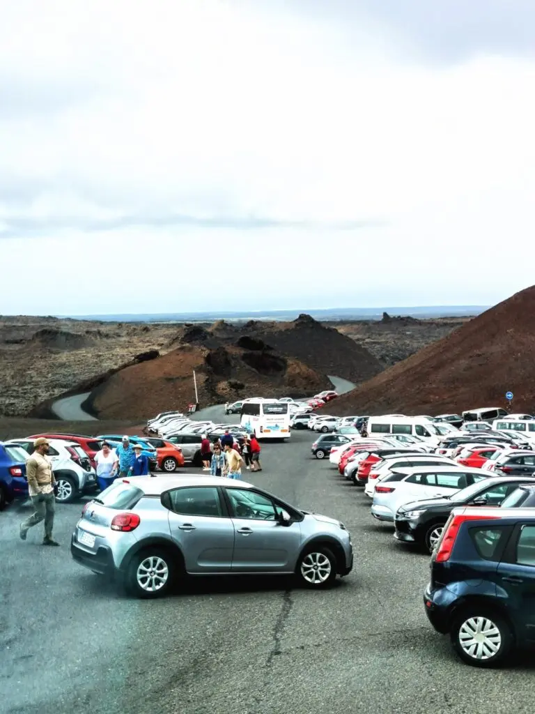 Parkplatz im Naturpark Timanfaya in Lanzarote