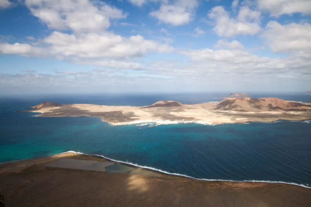 Ausblick vo nMirador del Rio in Lanzarote