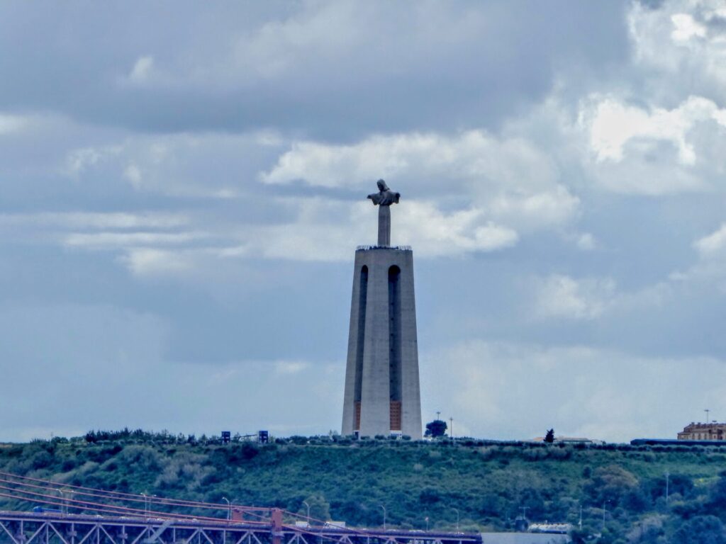 Cristo Rei Statue in Lissabon