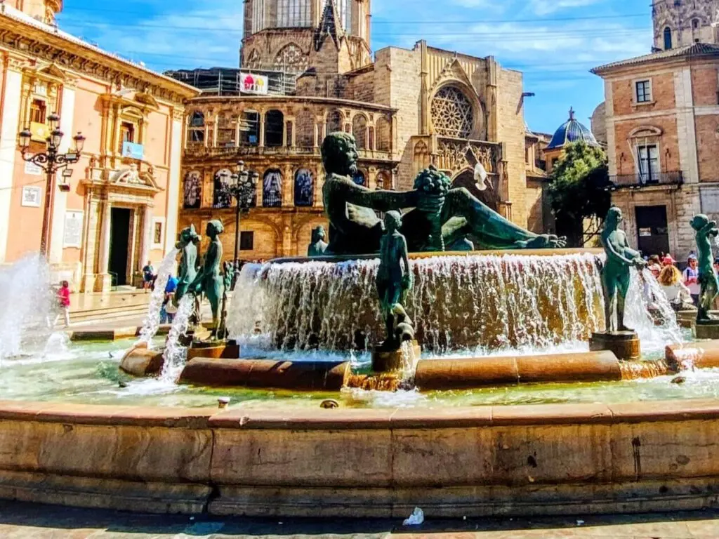 Valencia Turia-Brunnen Plaza de la Virgen.