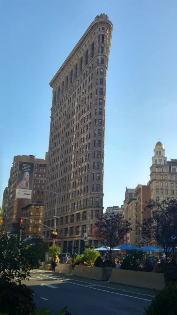 New York Flatiron Building
