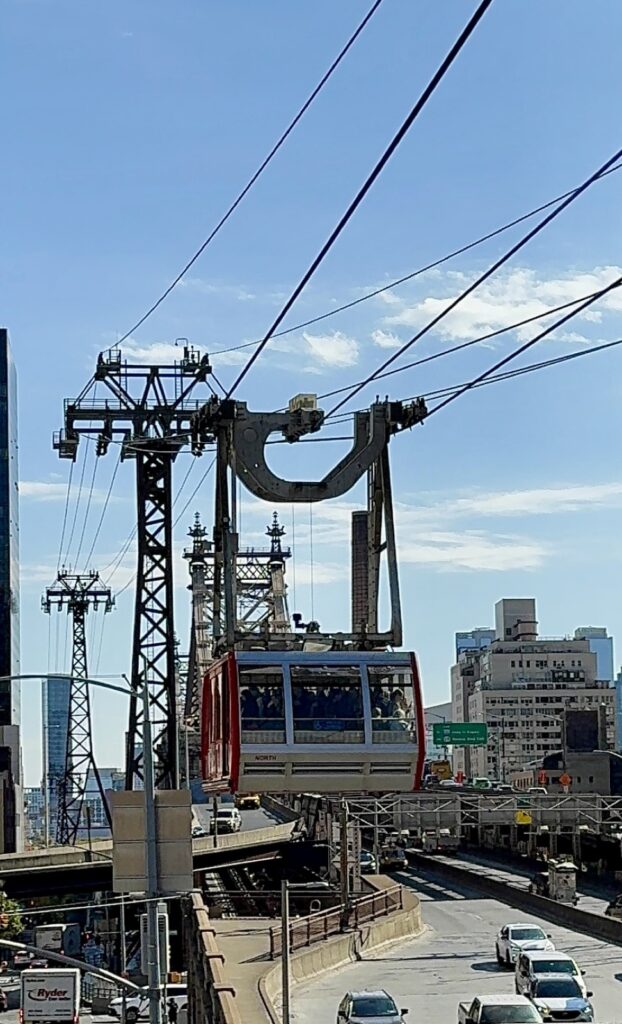 Ausblick Roosevelt Island Tramway in New York