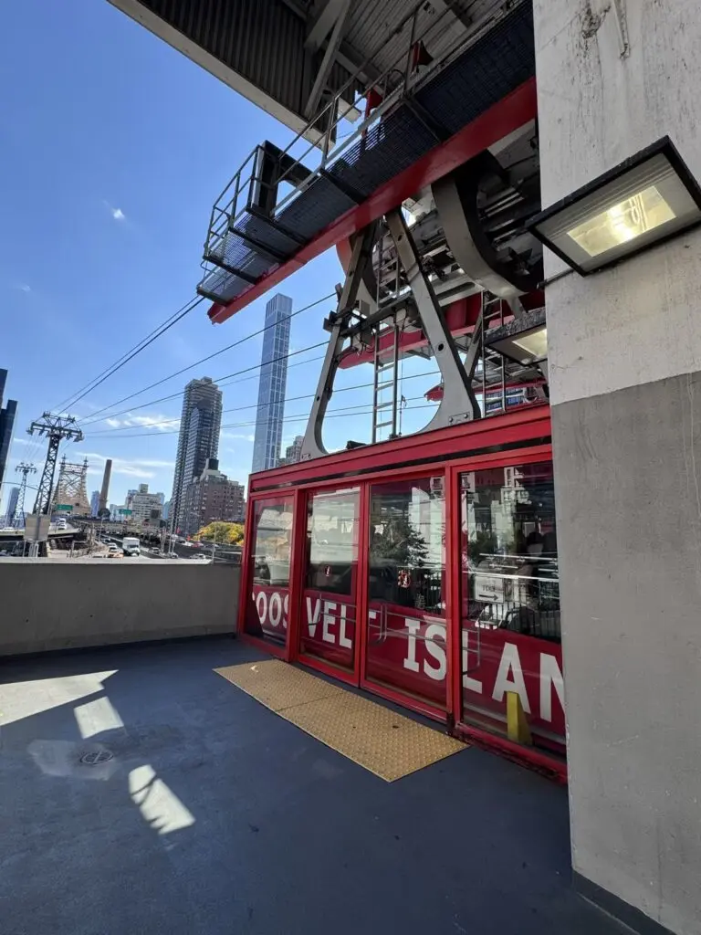 Roosevelt Island Tramway in New York