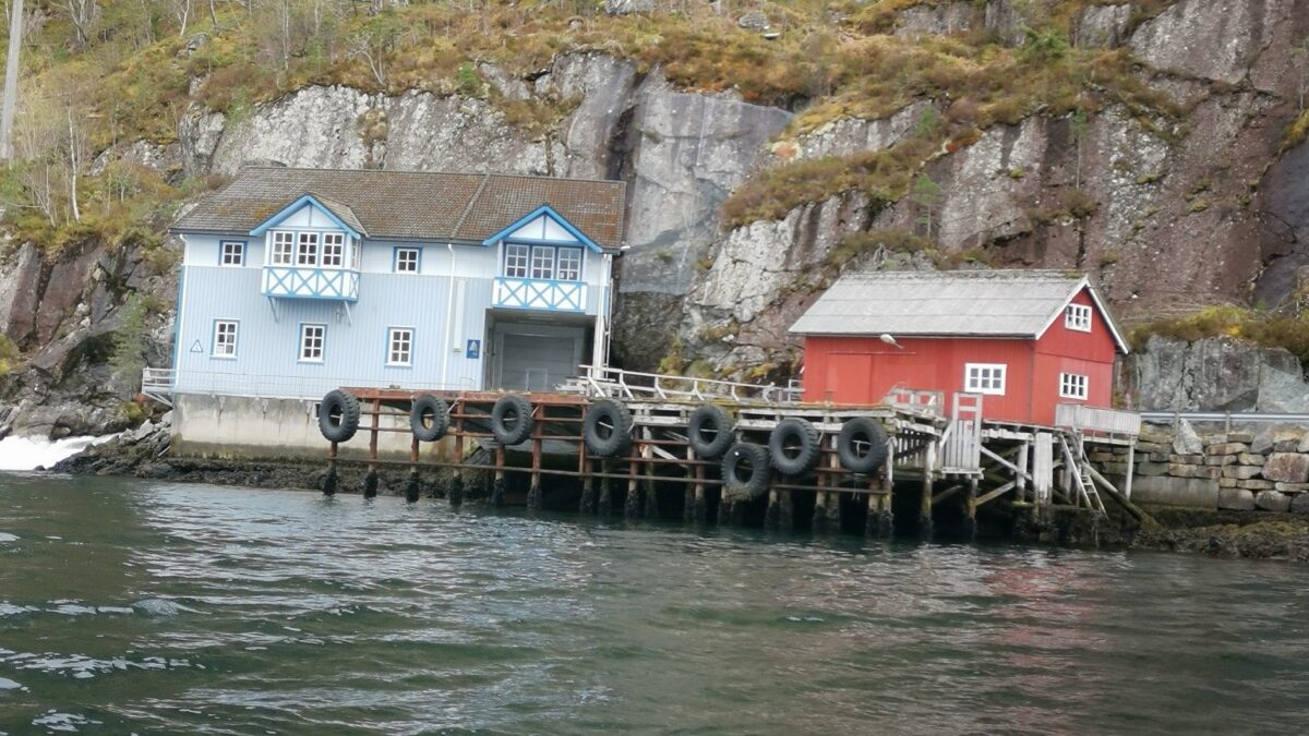 Lachsfarm im Nordfjord