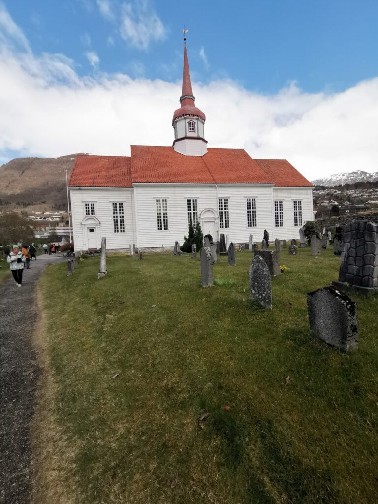 Nordfjordeid Kirche Eid Church - Kirche auf Englischch