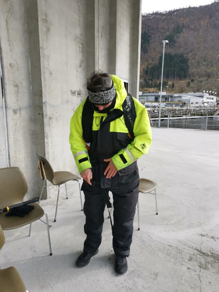 Ganzkörperanzug RIB-Boot Fahrt in Nordfjordeid