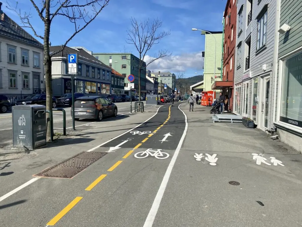Radweg und Fußweg in Trondheim