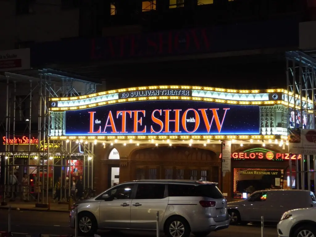 Theater Late Show in  New York 