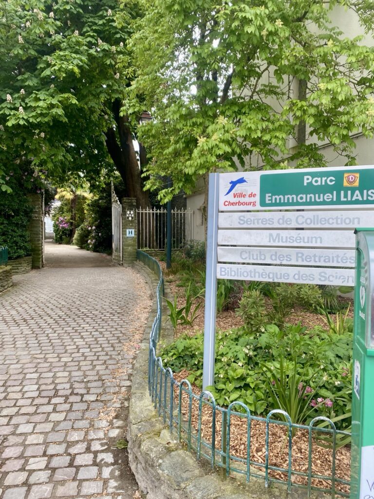 Eingang Parc Emmanuel Liais in Cherbourg