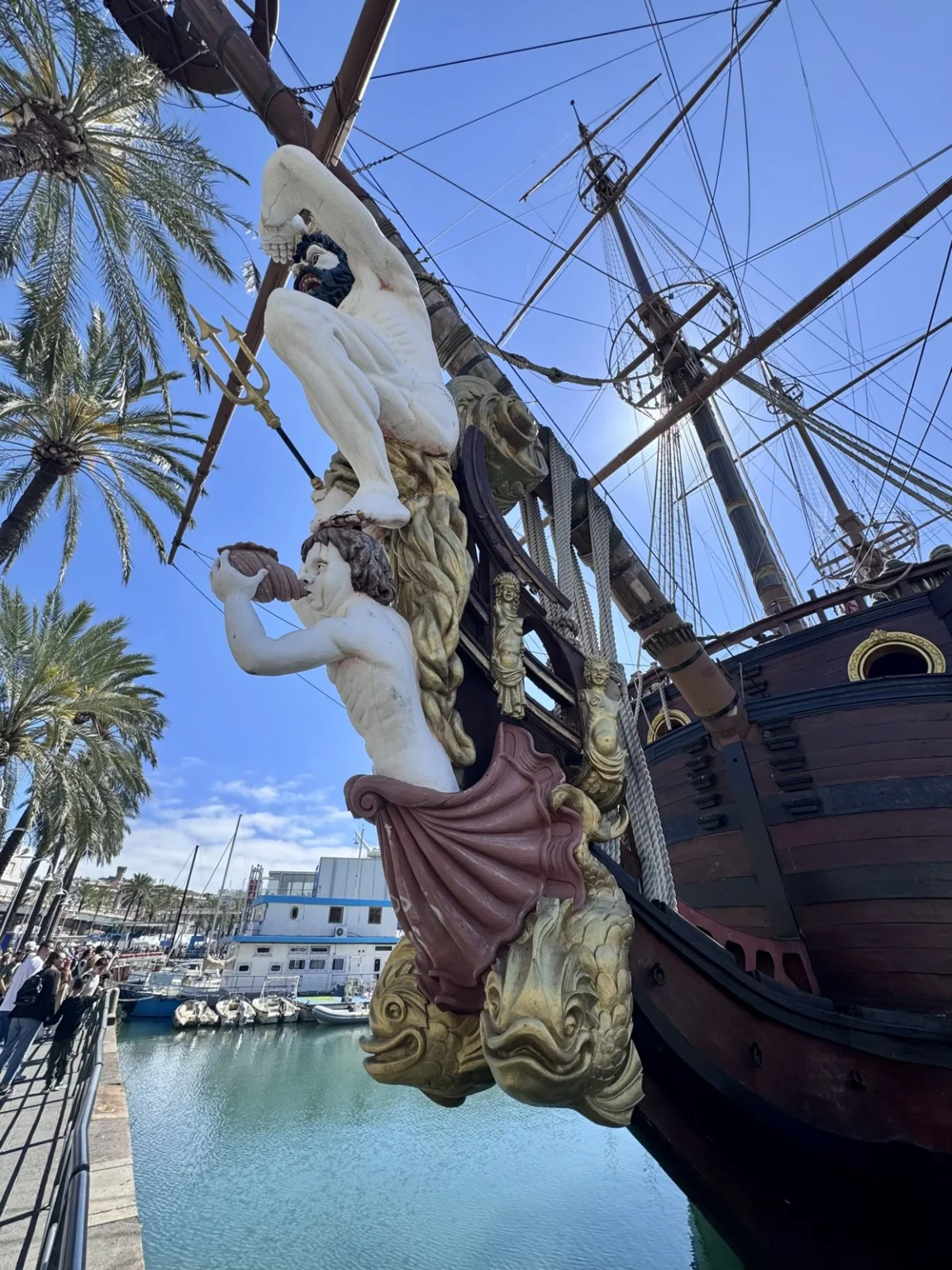 Galeone Neptune am Alten Hafen Genua