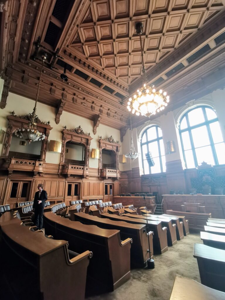 Plenarsaal im Rathaus Hamburg