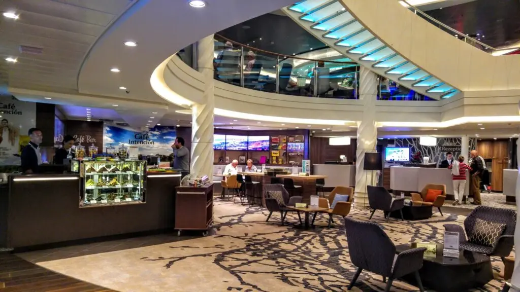 Rezeption auf einem Kreuzfahrtschiff