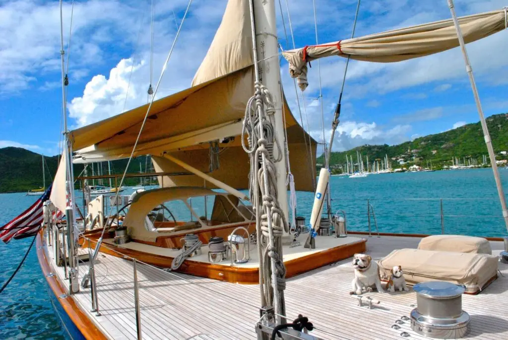Deck eines Bootes in Antigua Saint John 