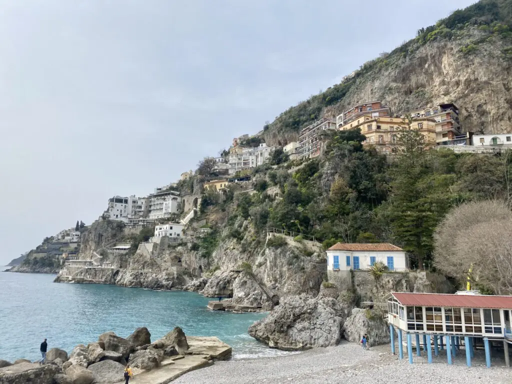 Ausblick von der Piazzale dei Protontini in Amalfi