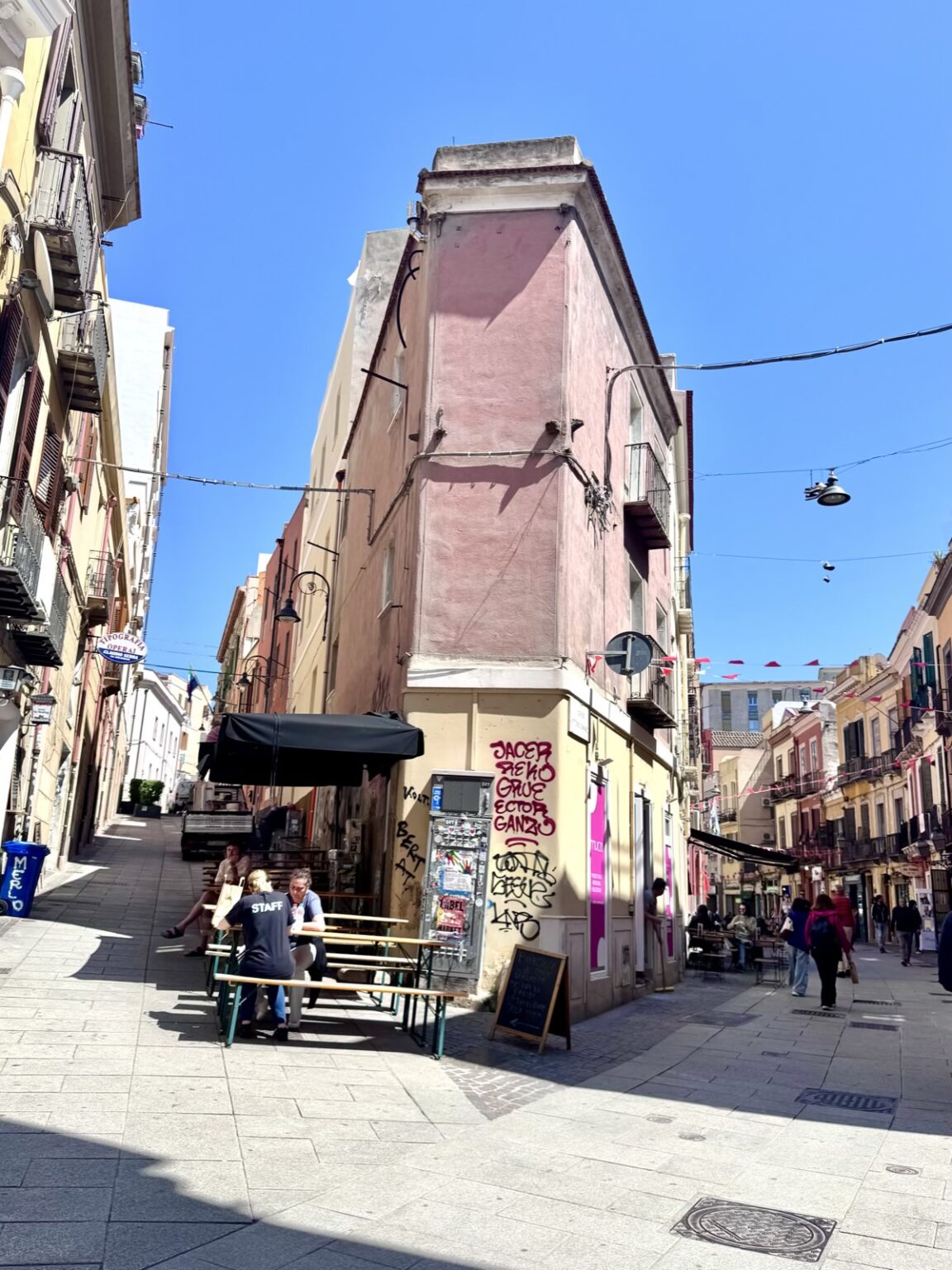 Schmales Haus in Cagliari