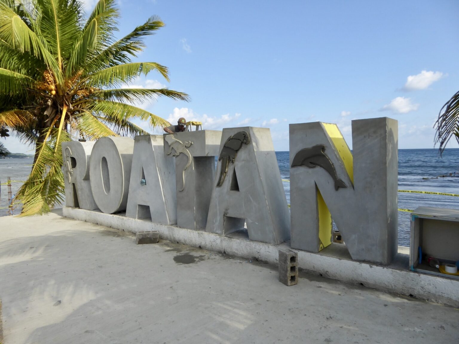 Schriftzug Roatan