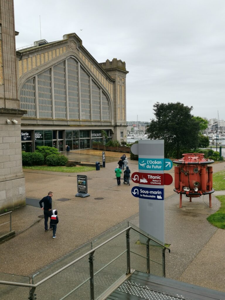 Hafengelände in Cherbourg