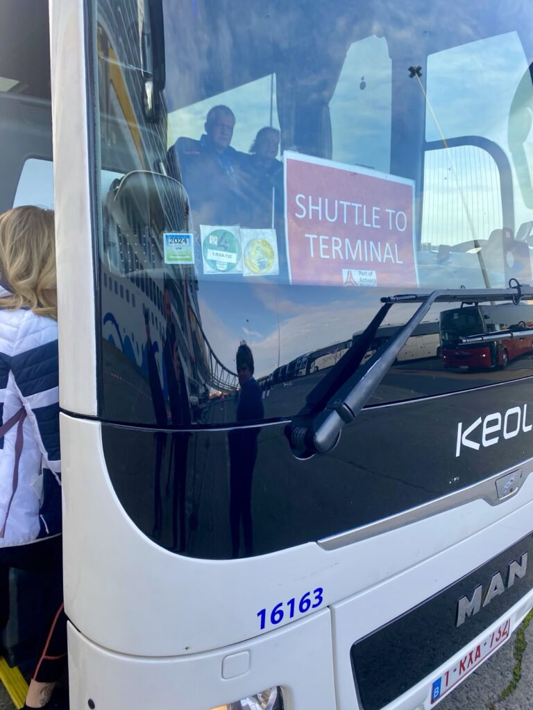 Shuttlebus nach Brügge