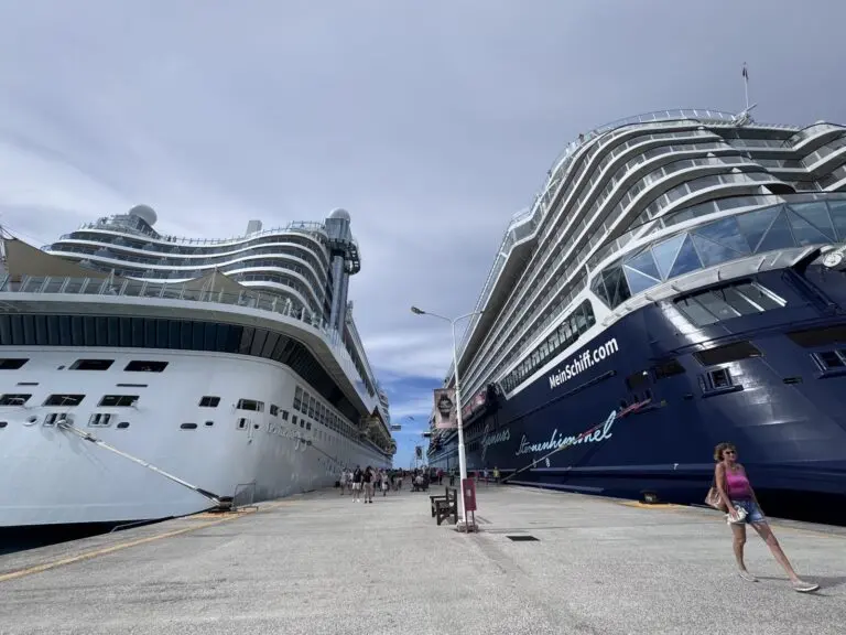 Kreuzfahrtschiffe Hafen St. Maarten