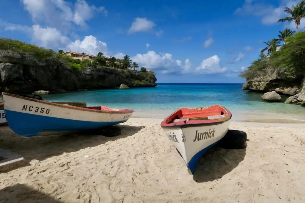 Boote am Traumstrand
