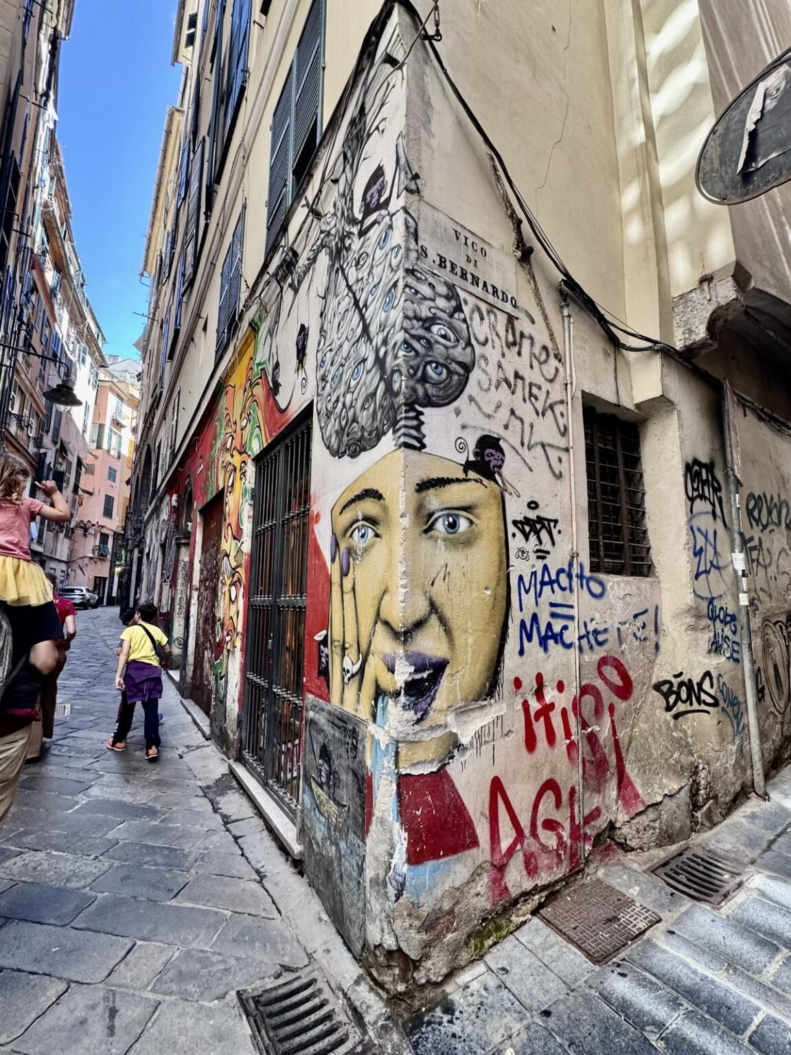 Street-Art in Zenturm von Genua