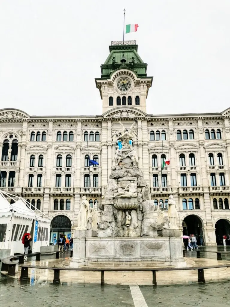 Piazza Unità d’Italia – Hauptplatz in Triest 