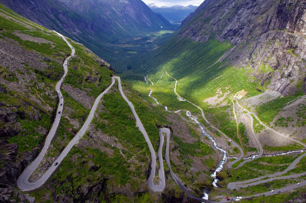 Blick auf den Trollestigen in Norwegen