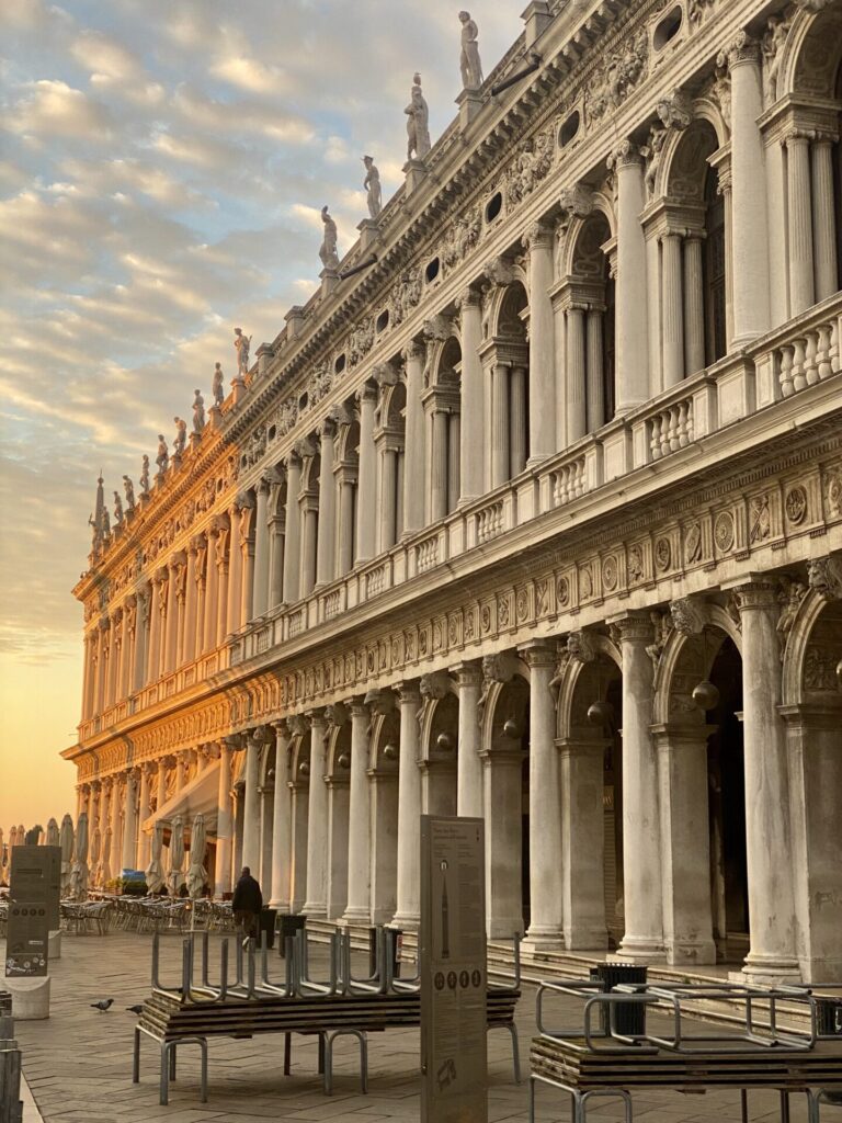 Markusplatz Piazza San Marco in Venedig