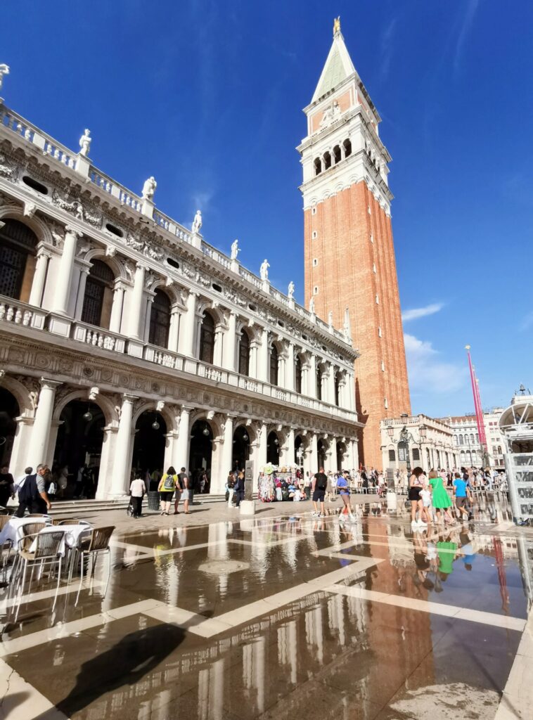 Markusturm - Campanile di San Marco in Venedig