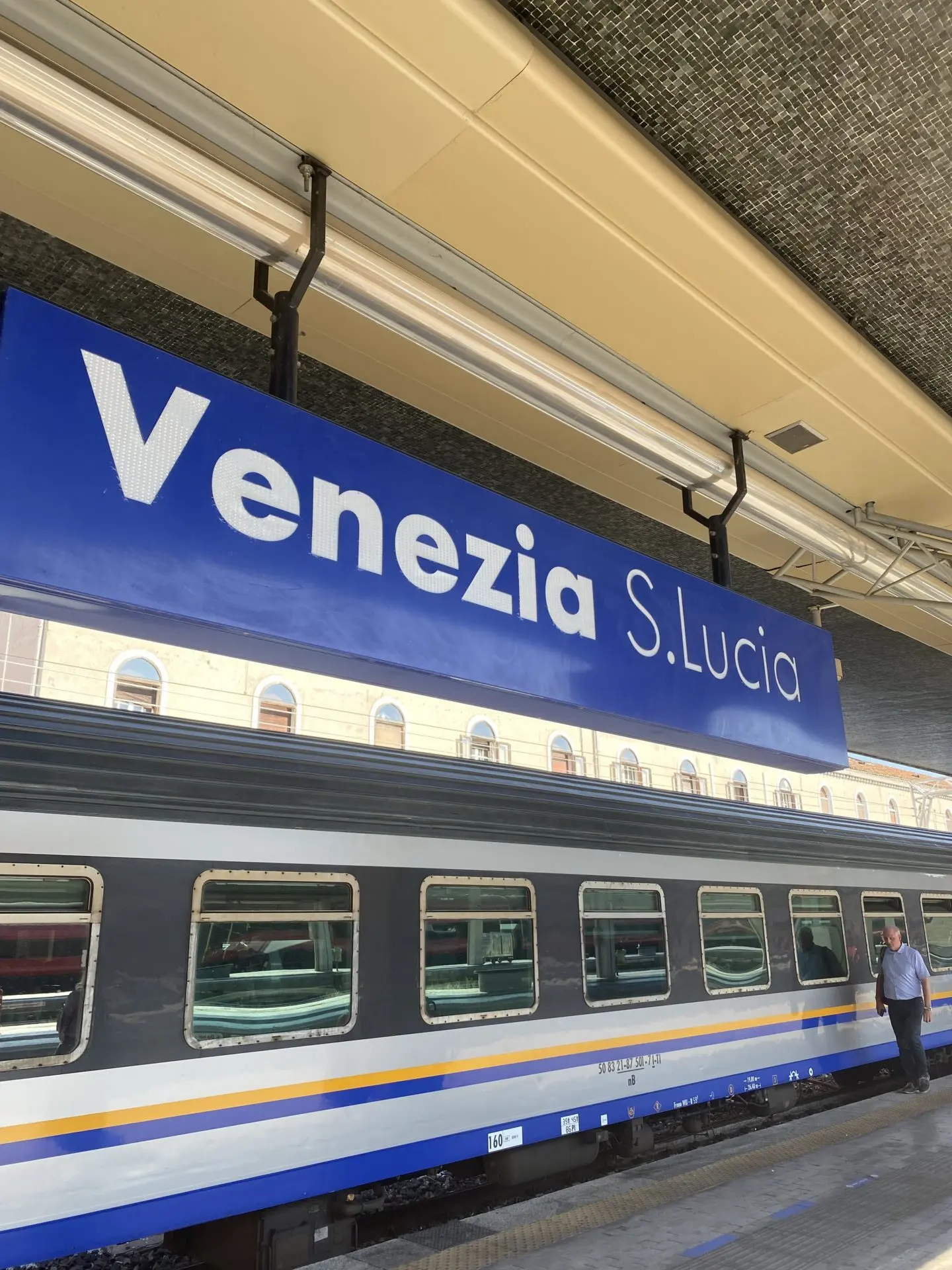 Haltestelle am Bahnhof in Venedig